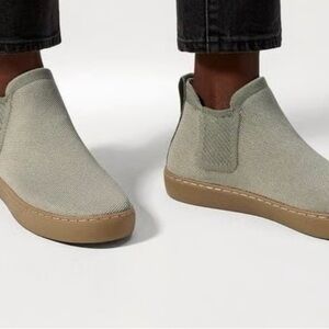 Rothy’s Chelsea boots